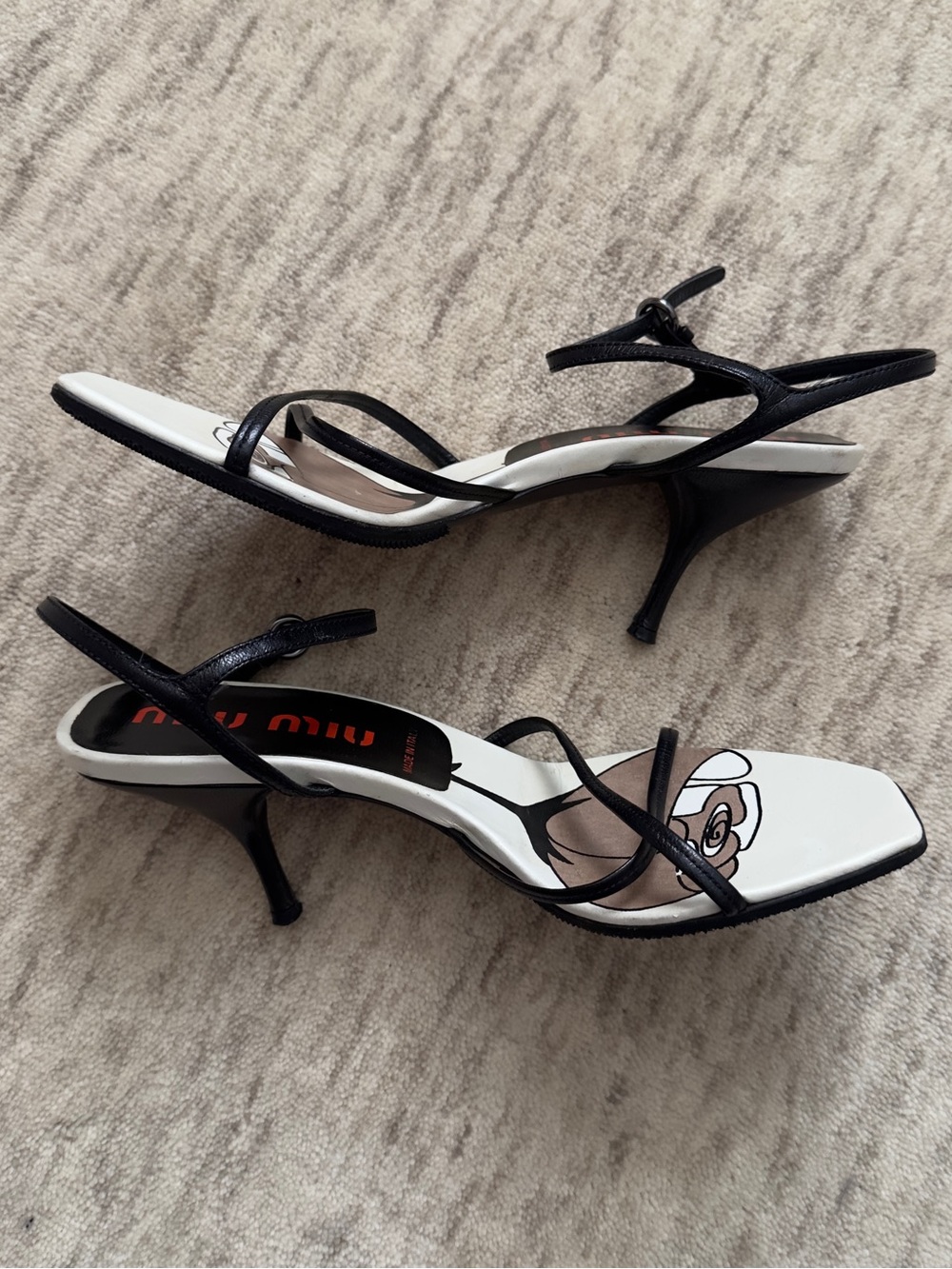Vintage Miu Miu brown/black rose strappy sandal heels - Picture 4 of 8